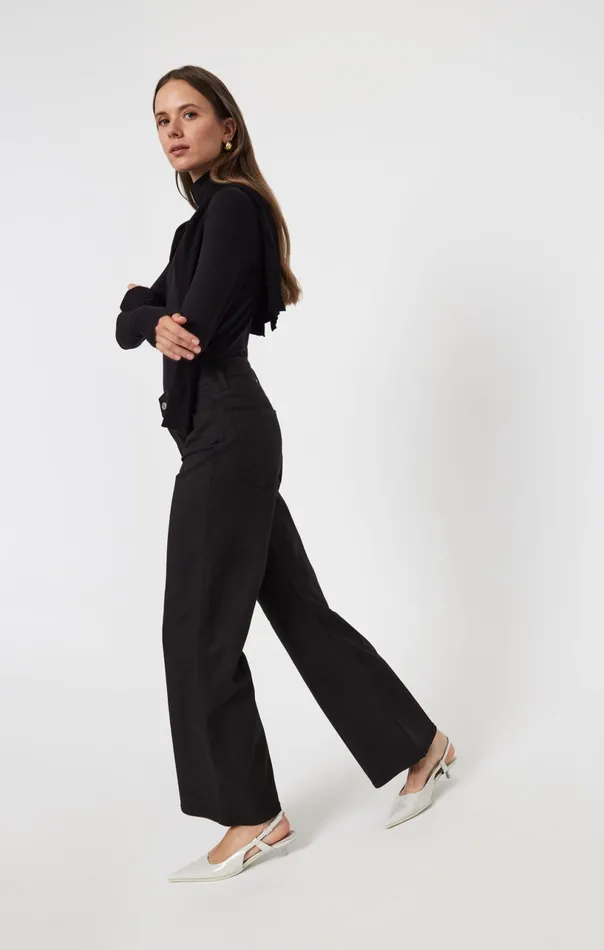 Alena Straight Leg In Black Luxe Twill Women Mavi Jeans Pants