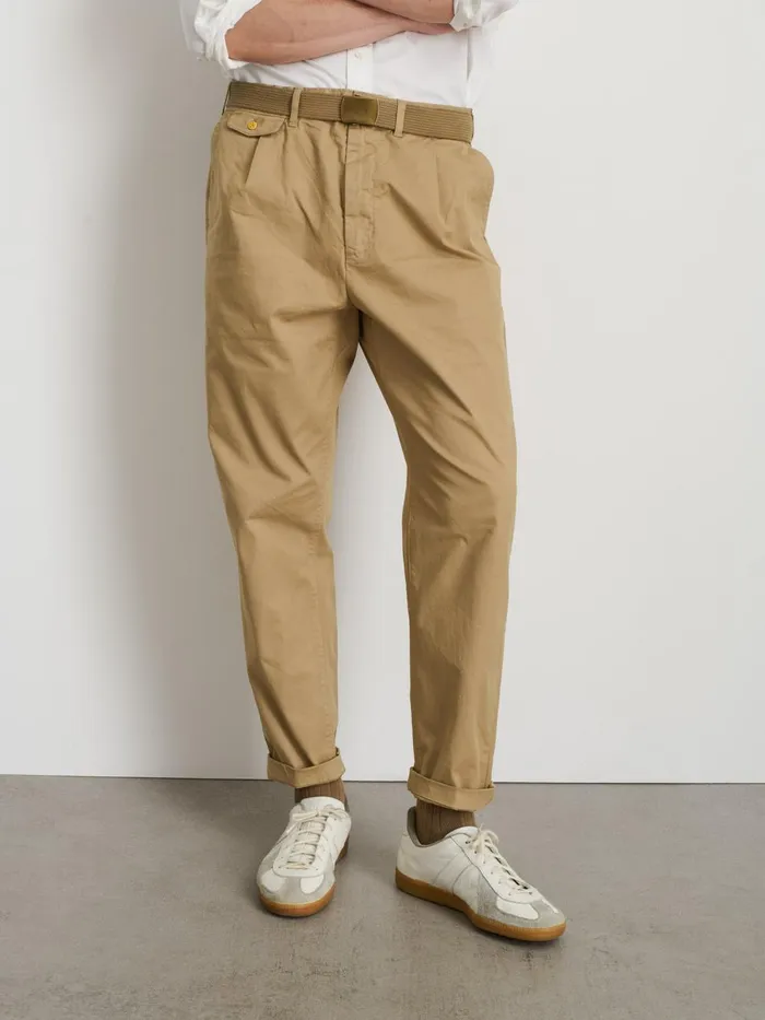 Alex Mill Pants Men Standard Pleated Pant In Chino Vintage Khaki