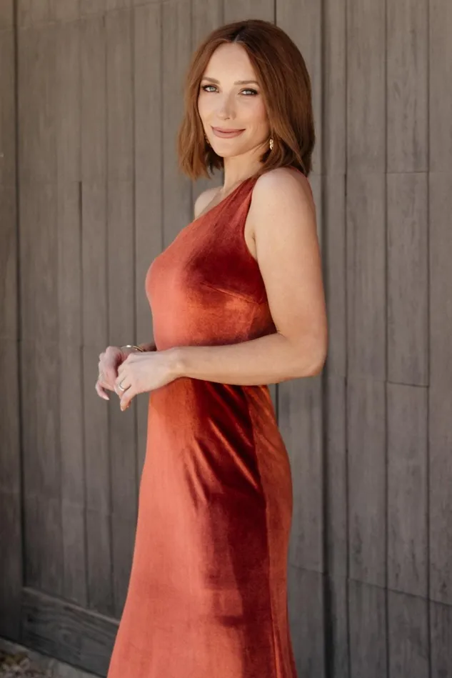 Baltic Born Maxi Dresses Women Tatiana Velvet One Shoulder Maxi Dress Cinnamon Baltic Born Maxi Dresses Women Tatiana Velvet One Shoulder Maxi Dress Cinnamon