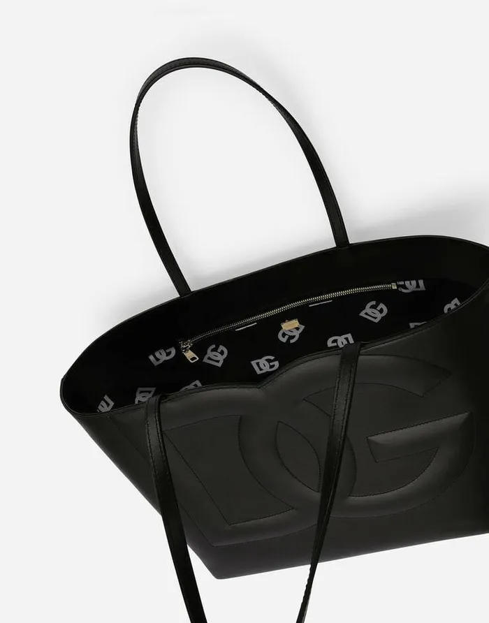 Dolce and Gabbana DG Logo Bag Women Medium Calfskin DG Logo Bag Shopper Black Dolce and Gabbana DG Logo Bag Women Medium Calfskin DG Logo Bag Shopper Black