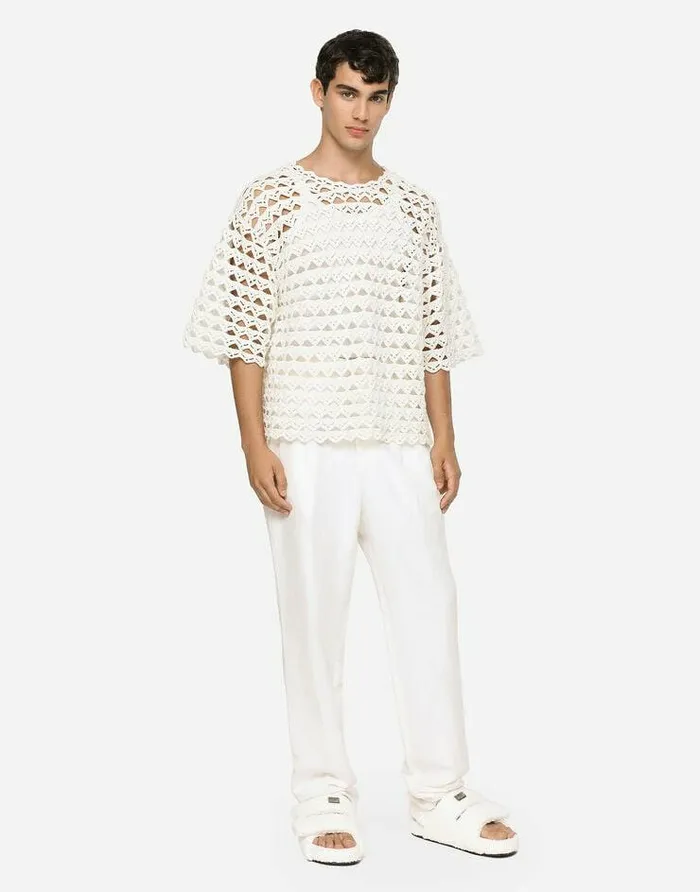 Dolce and Gabbana Sweaters And Cardigans Men Cotton Roundneck Sweater White Dolce and Gabbana Sweaters And Cardigans Men Cotton Roundneck Sweater White