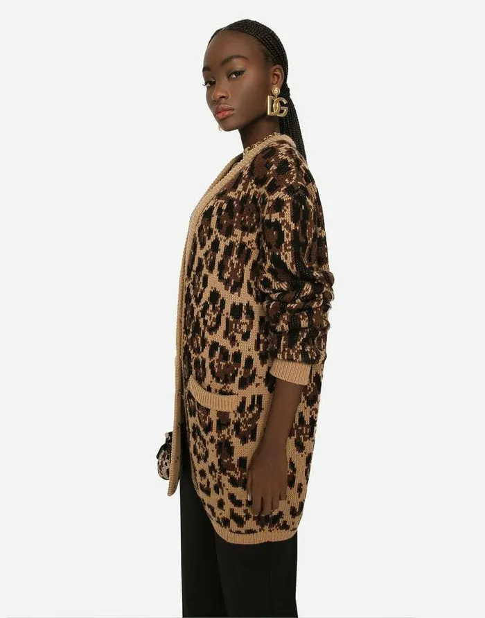 Dolce and Gabbana Sweaters And Cardigans Women Long Wool And Cashmere Cardigan With Jacquard Leopard Design Multicolor Dolce and Gabbana Sweaters And Cardigans Women Long Wool And Cashmere Cardigan With Jacquard Leopard Design Multicolor