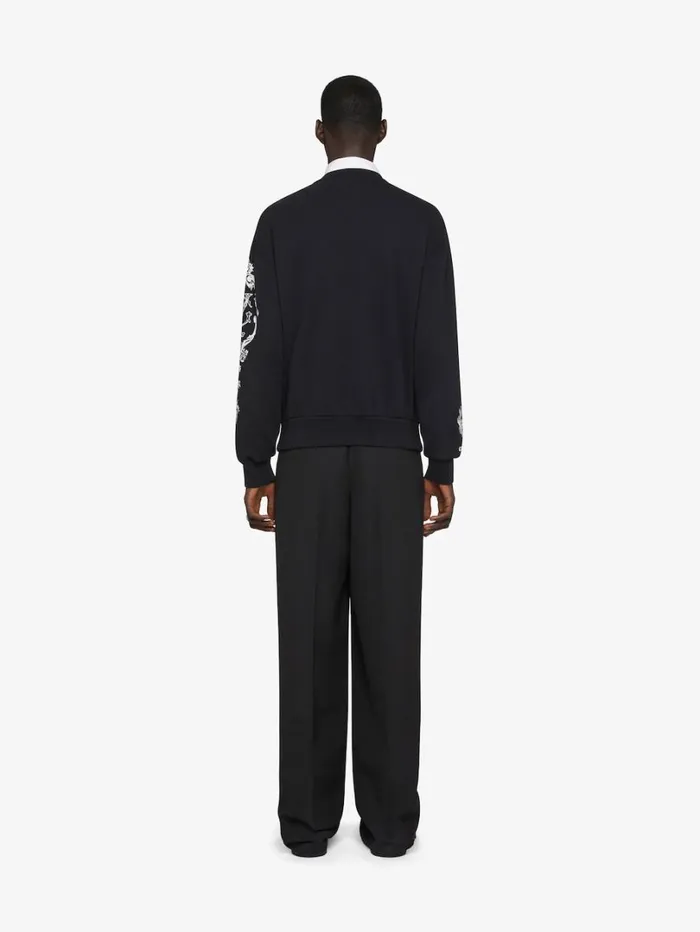 Givenchy GIVENCHY Crest Boxy Fit Sweatshirt In Fleece Black Men Sweatshirts and Hoodies
