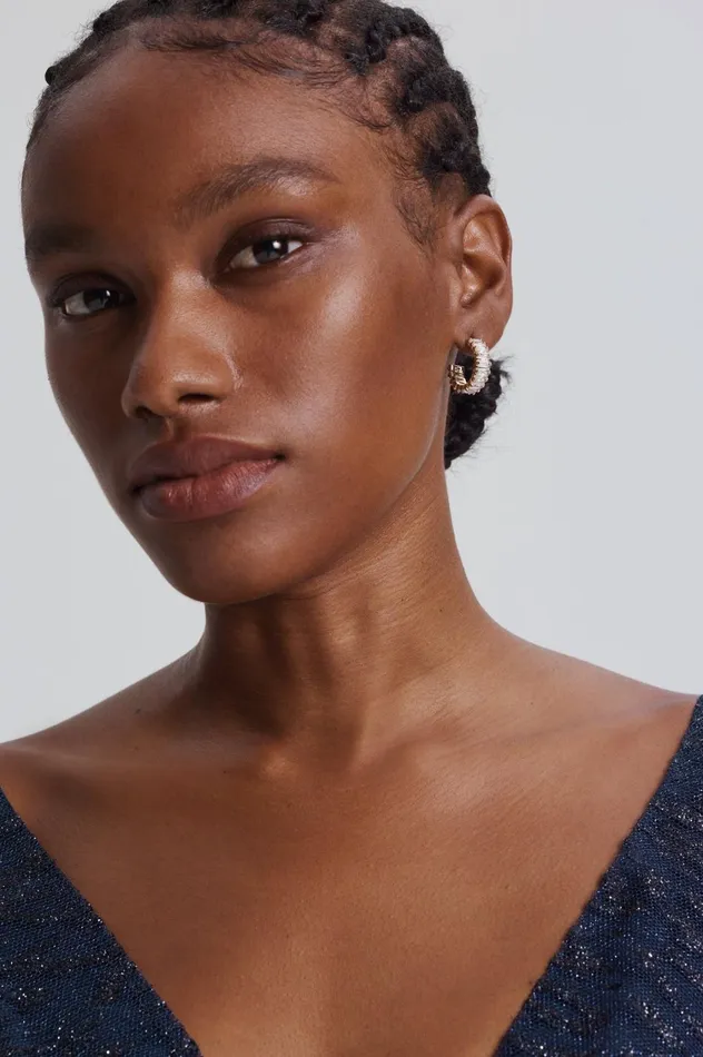 Jewelry Women Scanlan Theodore BAGUETTE HOOP EARRINGS Lightgoldcrystal