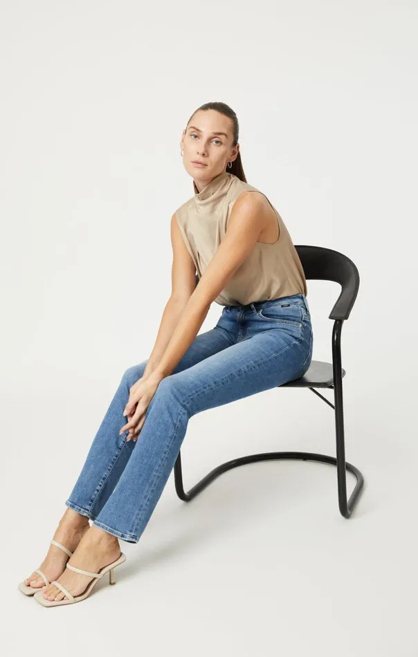 Kendra Straight Leg In Mid Brushed Feather Blue Women Mavi Jeans Denim