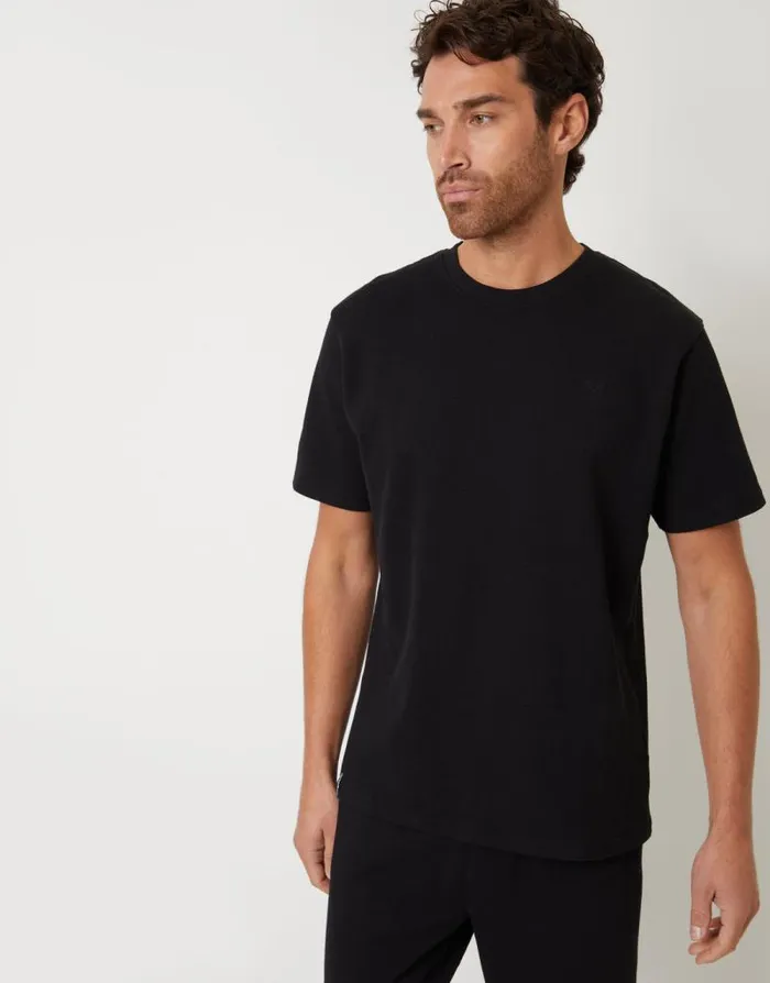 Men Black Textured Short Sleeve TShirt and Jogger Pyjamas 2Piece Set Threadbare Loungewear Sets Men Black Textured Short Sleeve TShirt and Jogger Pyjamas 2Piece Set Threadbare Loungewear Sets