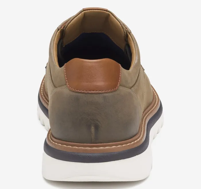 Men Braydon Plain Toe Dark Taupe Oiled Nubuck JohnstonandMurphy LaceUps