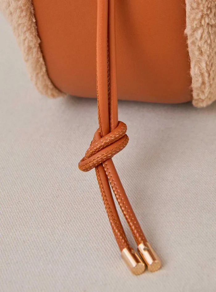 Petite Mendigote Shoulder Bags Fw24 Sac Sauline Fausse Fourrure Camel 8211 Women