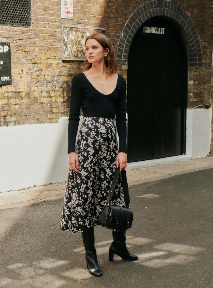 Petite Mendigote Skirts and Shorts Fw24 Jupe Midi Janine Floral Black 8211 Women