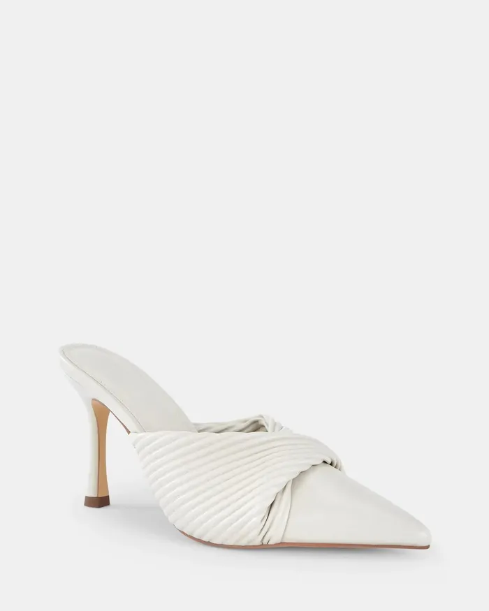 Pumps POWER MT CREAM Closed Toe Heels NOVO Shoes Women