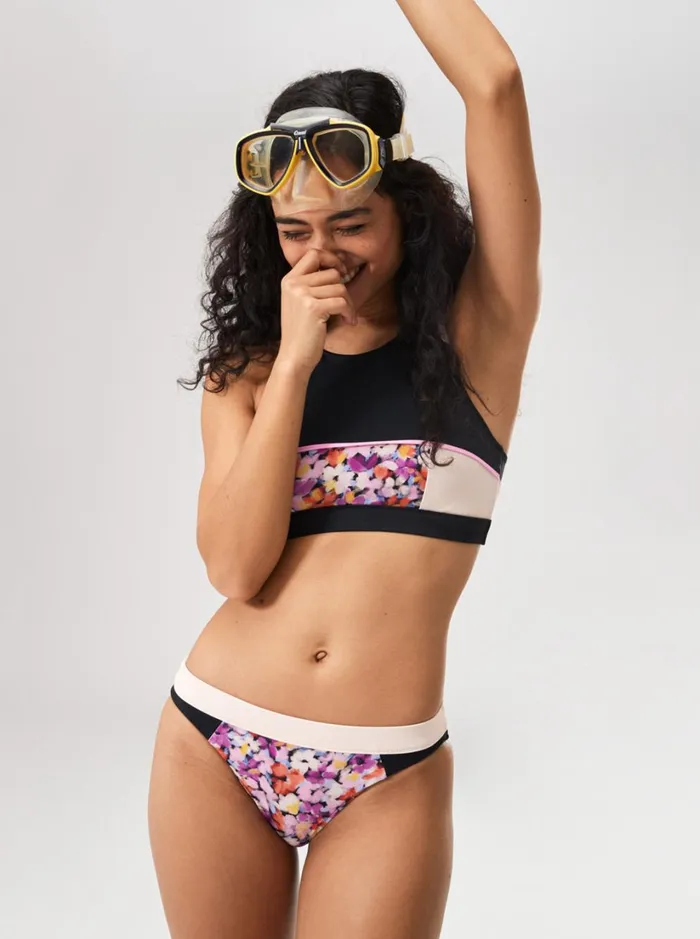 Roxy Active Swimsuits Roxy Active Crop Bikini Top Anthracite Swim Blooms 8211 Women