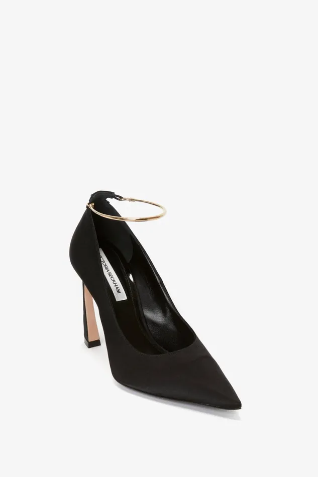 Shoes Women Victoria Beckham Pointy Toe Pump In Black Satin Shoes Women Victoria Beckham Pointy Toe Pump In Black Satin