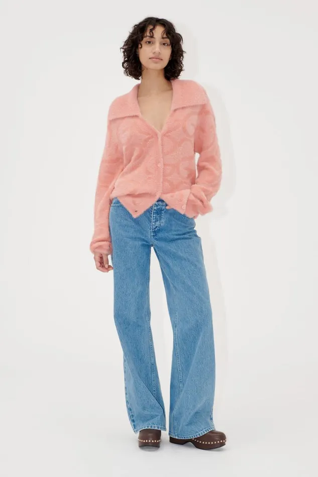 Stine Goya Knitwear Long Sleeve Cropped Cardigan 8211 SG Monogram Pink 8211 Women