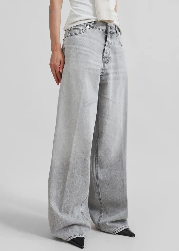 The Frankie Shop Bottoms Haikure Bethany Wide Leg Jeans 8211 Fog Grey 8211 Women