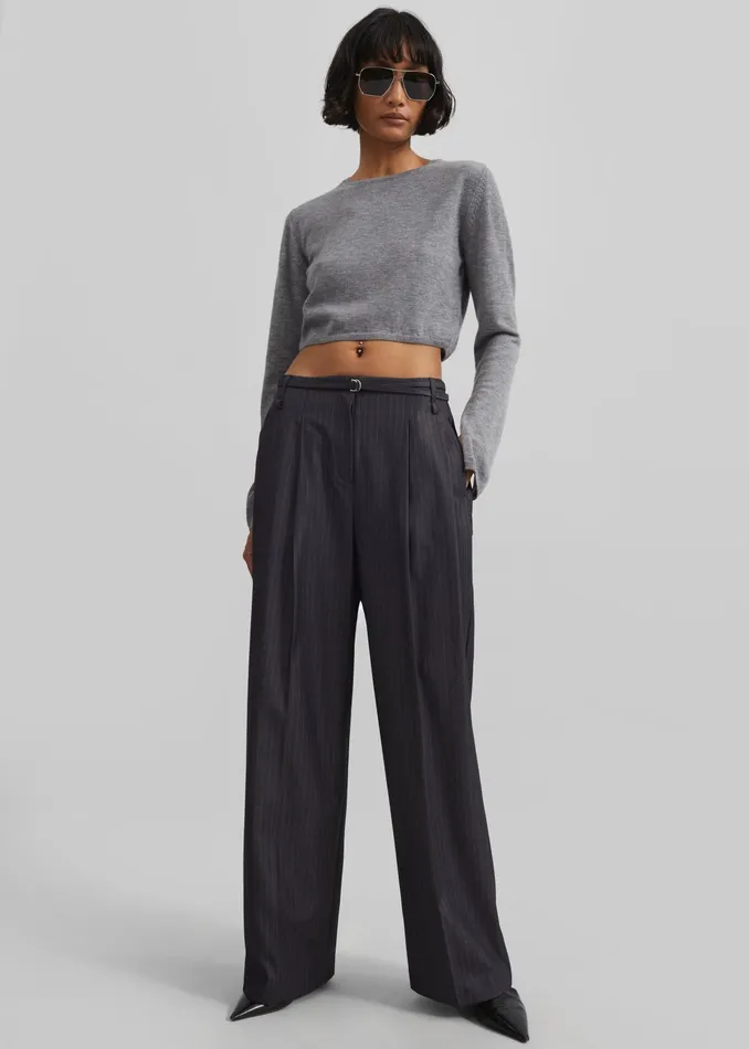 The Frankie Shop Bottoms Loma Pintuck Trousers 8211 CharcoalWhite Pinstripe 8211 Women The Frankie Shop Bottoms Loma Pintuck Trousers 8211 CharcoalWhite Pinstripe 8211 Women