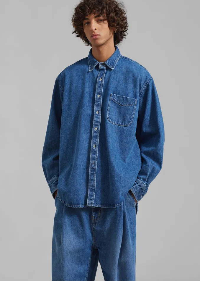 The Frankie Shop Tops Sinclair Denim Shirt 8211 Medium Wash 8211 Men