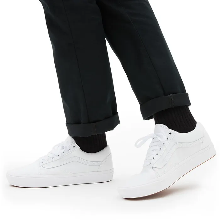 Vans View All Men Classic ComfyCush Old Skool Shoes White