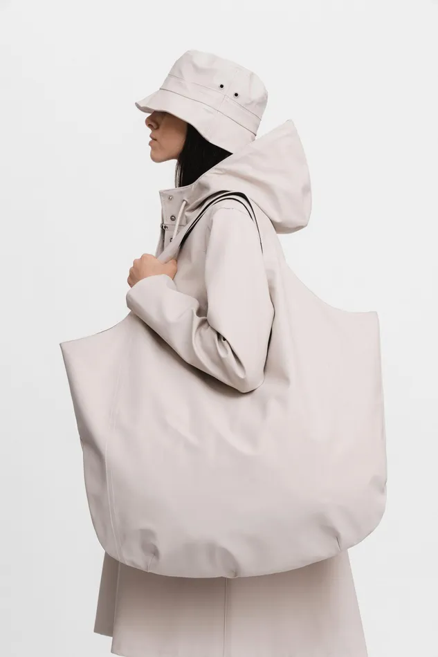Weekend Bags Women Stutterheim Svea Bag Light Sand