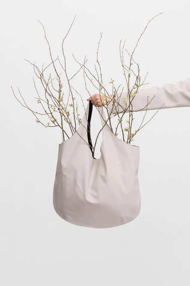 Weekend Bags Women Stutterheim Svea Bag Light Sand