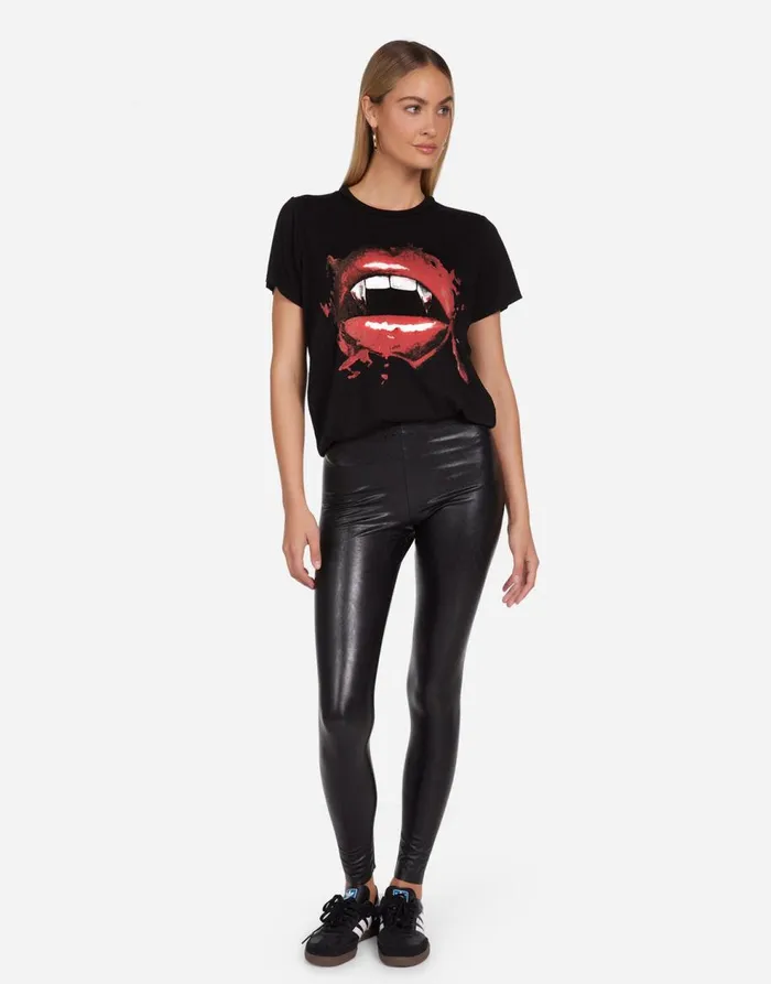 Women039s Wolf X Vampire Lip Black Lauren Moshi Short Sleeve