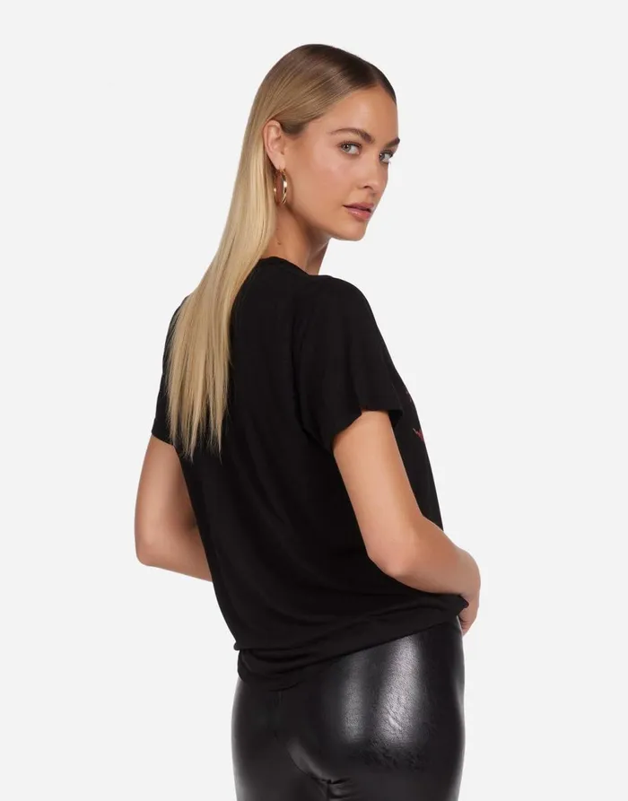 Women039s Wolf X Vampire Lip Black Lauren Moshi Short Sleeve