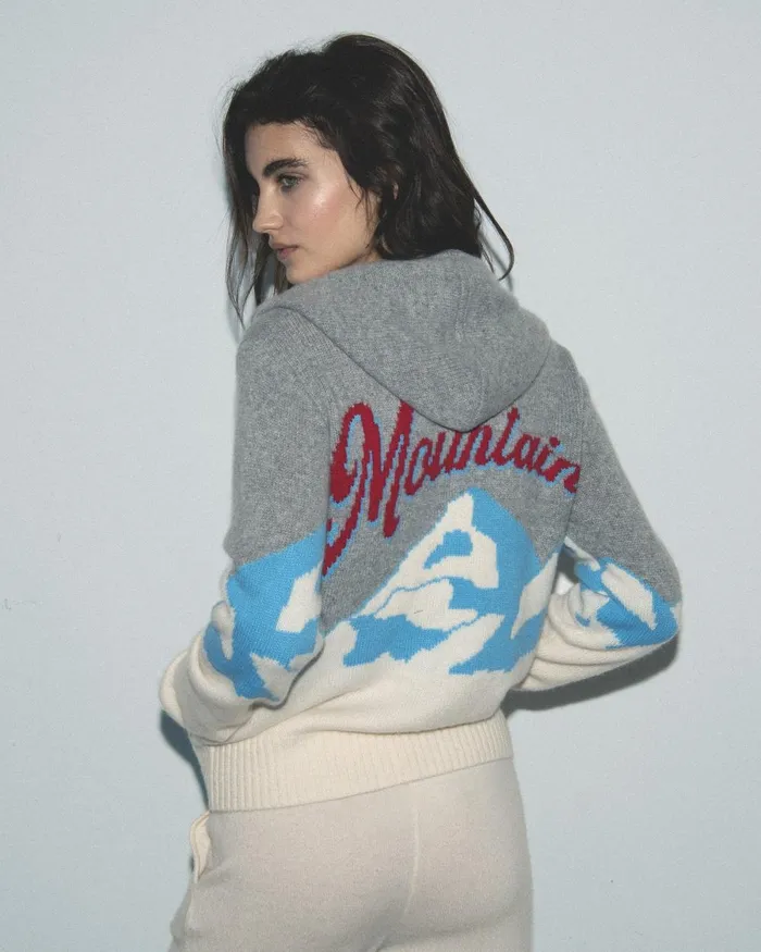 Women Cashmere Sweaters From Future Mountain Hoodie Sweater White