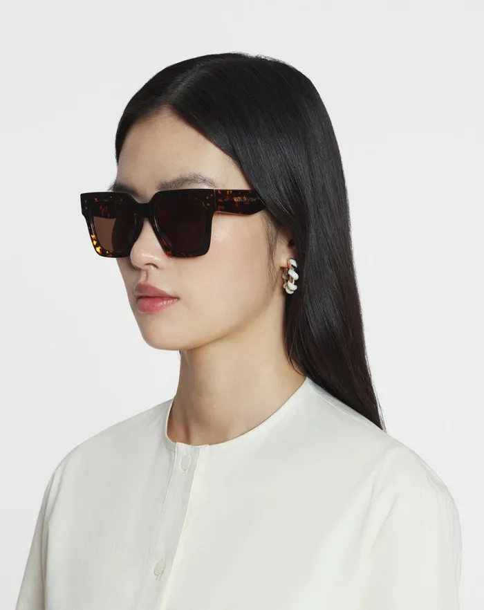 Women Lanvin Sunglasses Lunettes Maxi Rectangle Lanvin Signature Amberturtoise