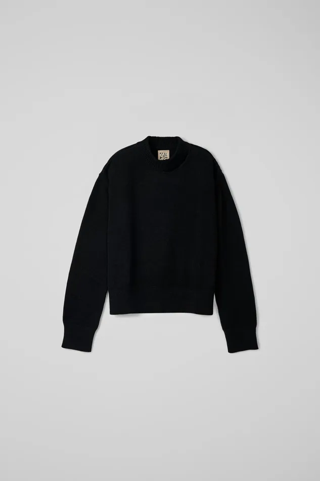 Women Melange Knit Sweater Black Melange Knit Sweater Camper Knit