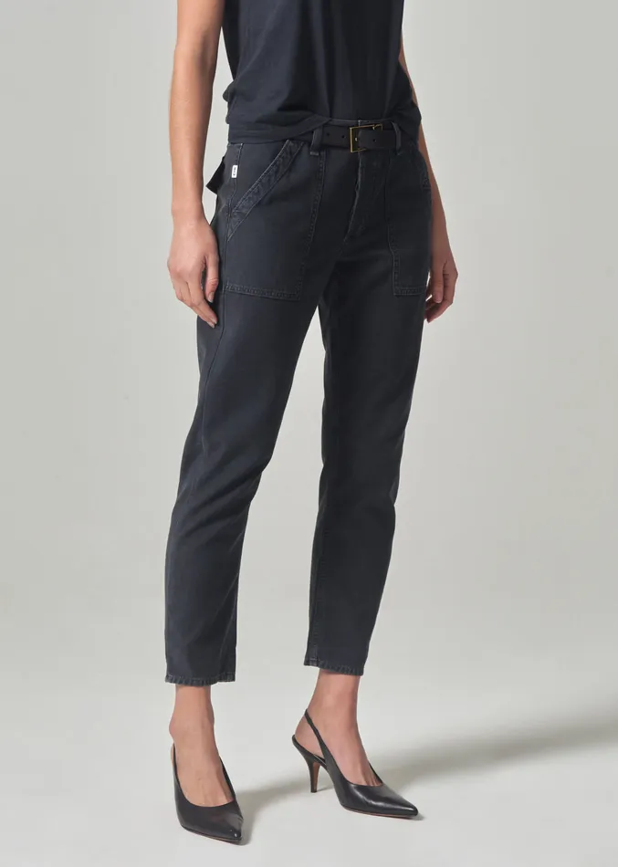 Women Pants Citizens Of Humanity Leah Cargo In Washed Black