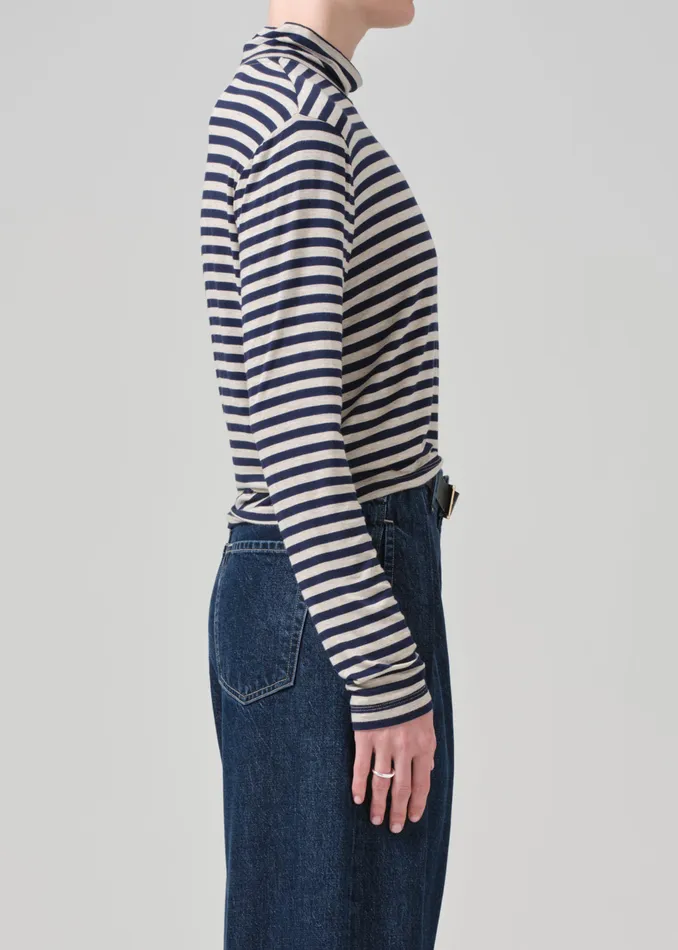 Women Tops Citizens Of Humanity Alexandra Turtleneck In Navy Stripe