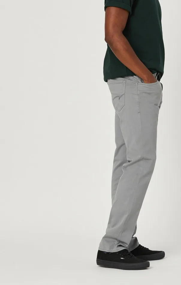 Zach Straight Leg In Shark Skin Twill Men Mavi Jeans Pants